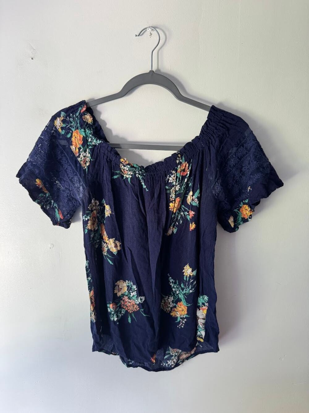Eyeshadow Navy Blue Floral Peasant Top Women's Medium Boho Off Shoulder Blouse